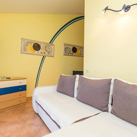 Apartments Nada Врсар Экстерьер фото
