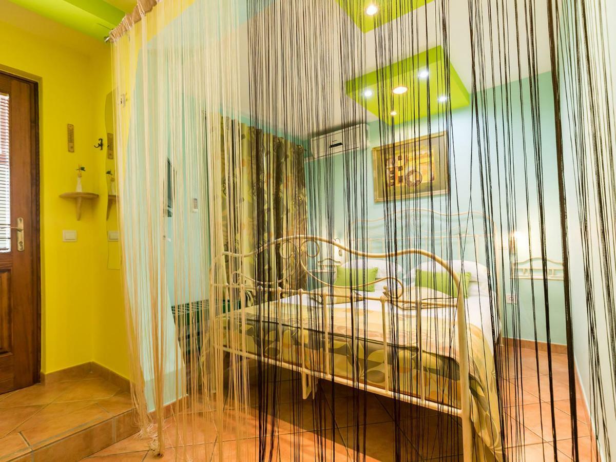 Apartments Nada Врсар Экстерьер фото